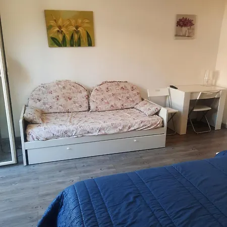 Emily's House Apartment