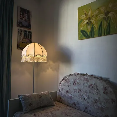 Emily's House * Palermo