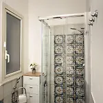 Emily's House Апартаменты *